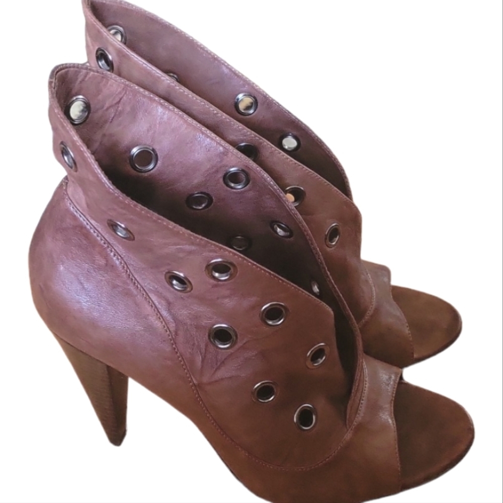⭐️ Report Signature Leather Brown Vandalia Open Toes Ankle Booties 8 1/2